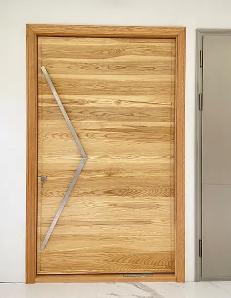 Wooden-entry-pivot-door